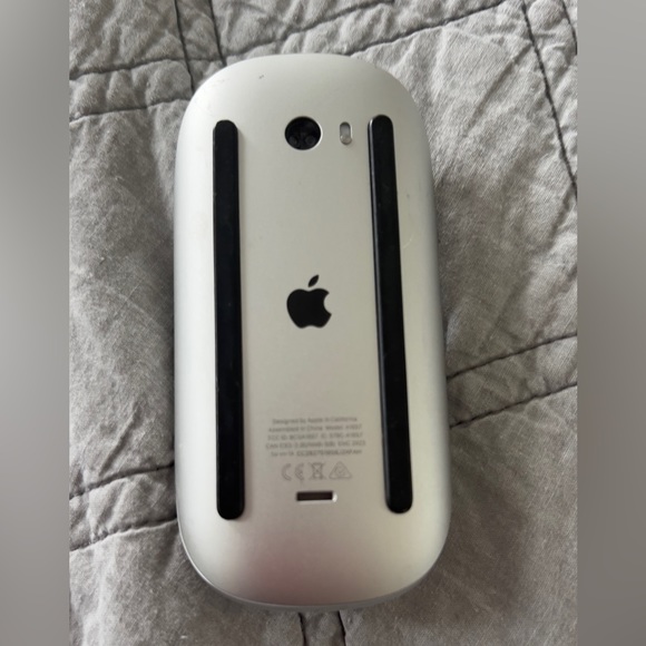 APPLE MOUSE - Picture 2 of 2